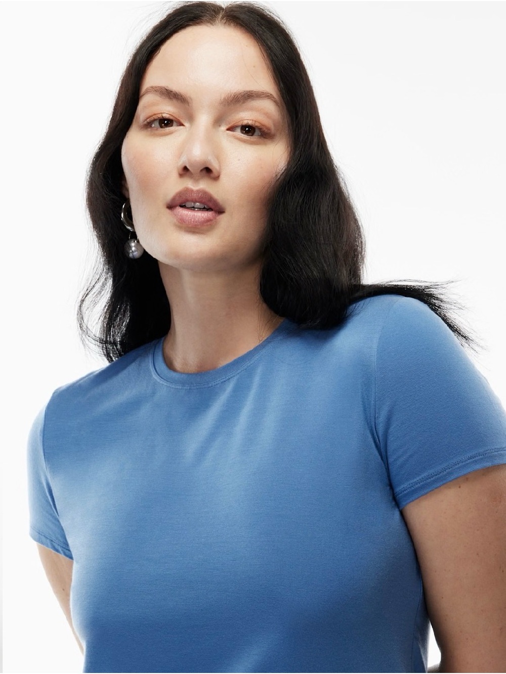 Aritzia Babaton Short Sleeve Crewneck Tee in Blue